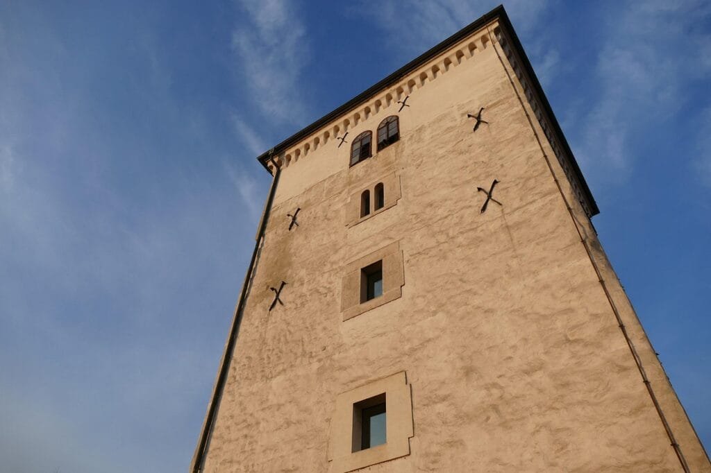 Lotrščak-toren