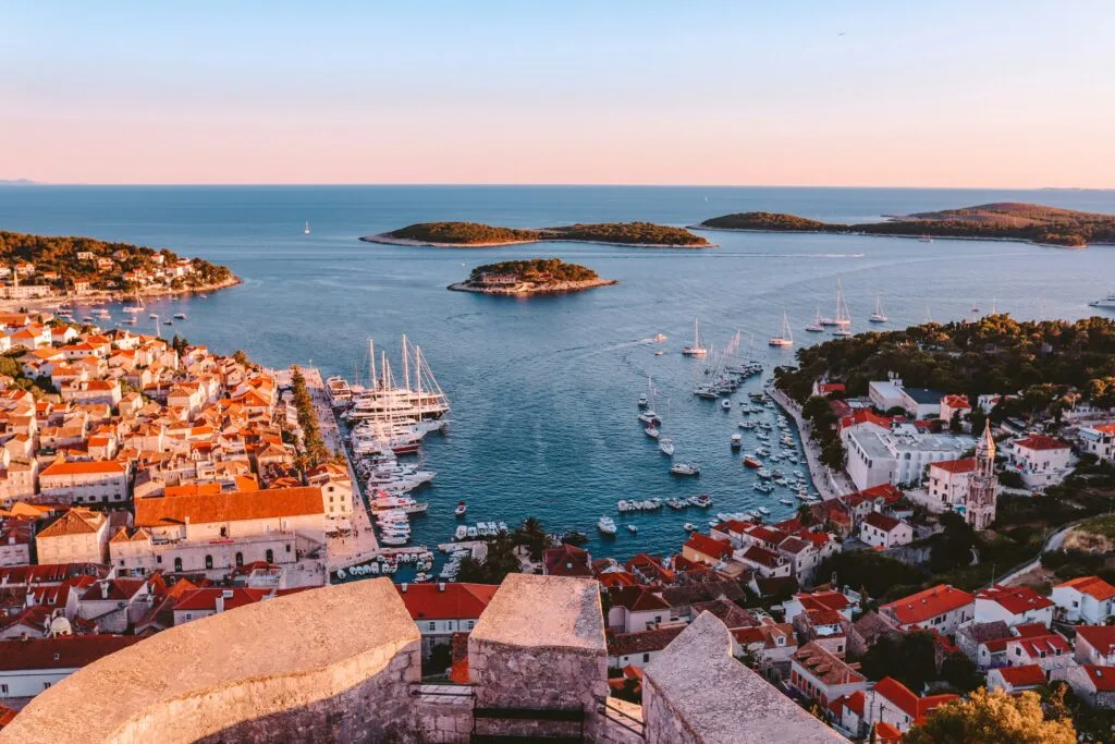 hvar stad